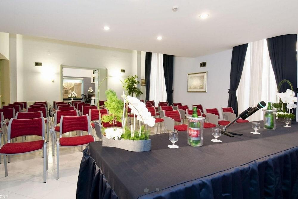 Hotel Stabia Castellammare di Stabia Dış mekan fotoğraf